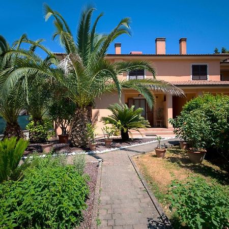Villa Alida Casa Vacanze フォリーニョ エクステリア 写真