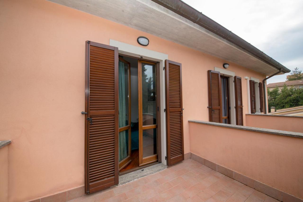 Villa Alida Casa Vacanze フォリーニョ エクステリア 写真