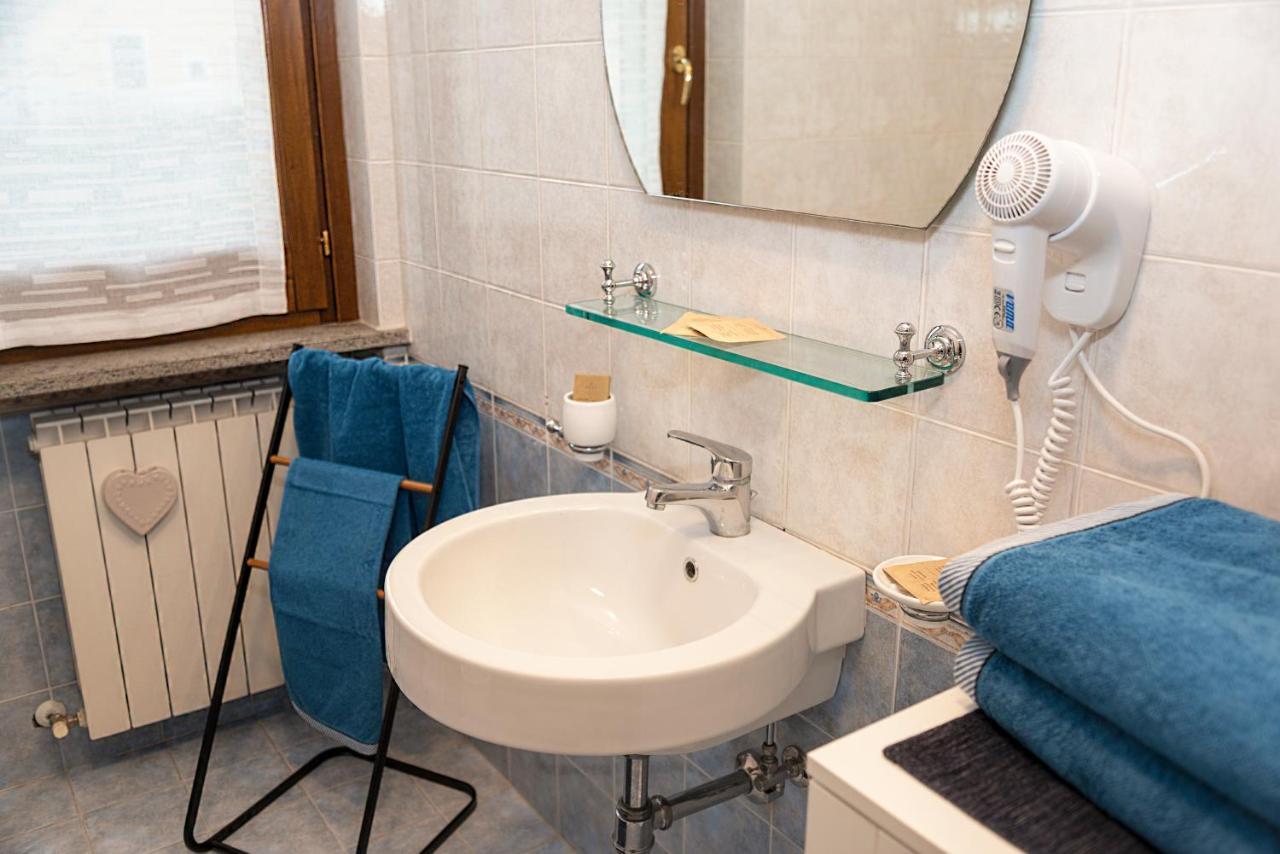 Villa Alida Casa Vacanze フォリーニョ エクステリア 写真